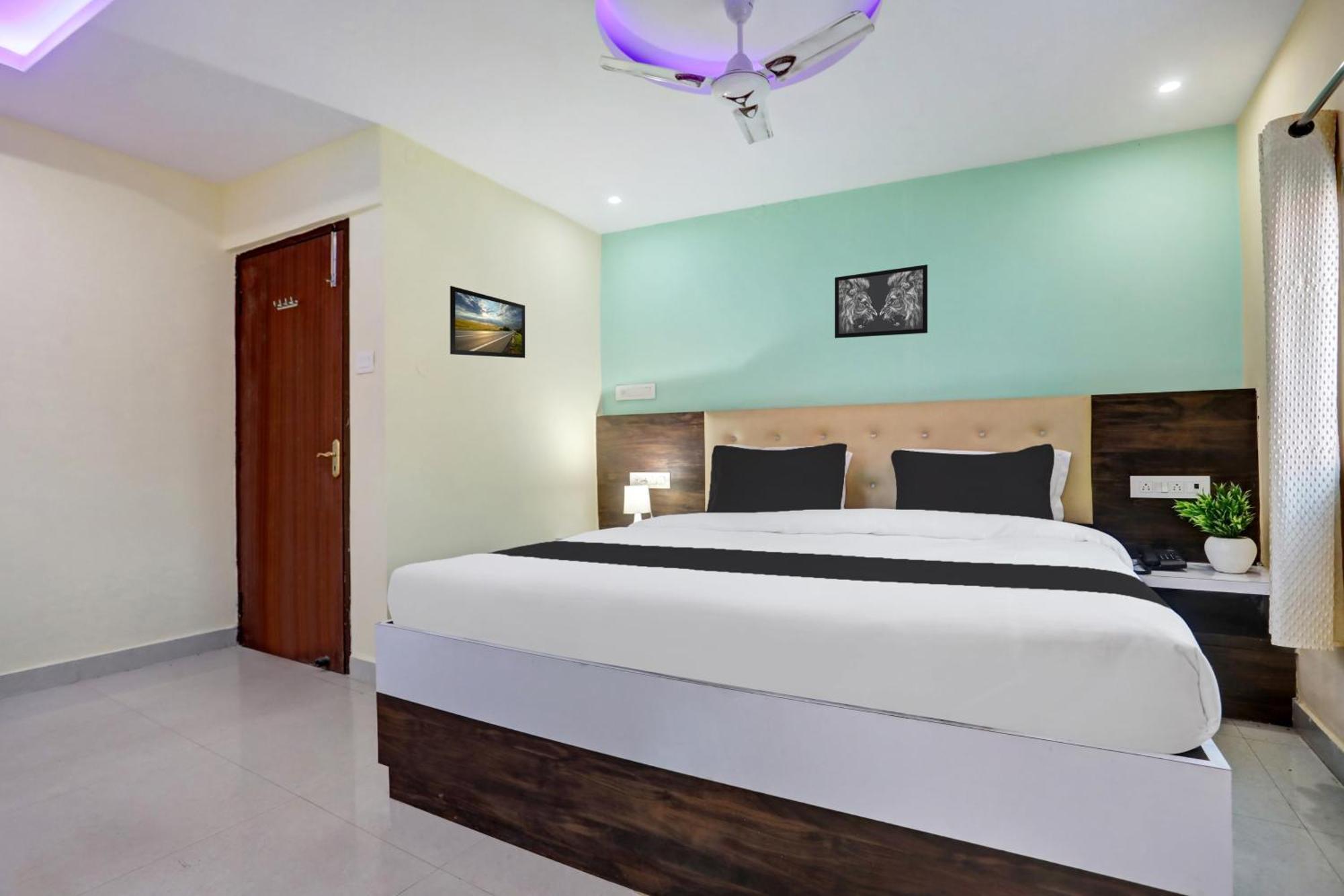 Hotel Super Collection O Danapur Near Railway Station à Patna  Extérieur photo
