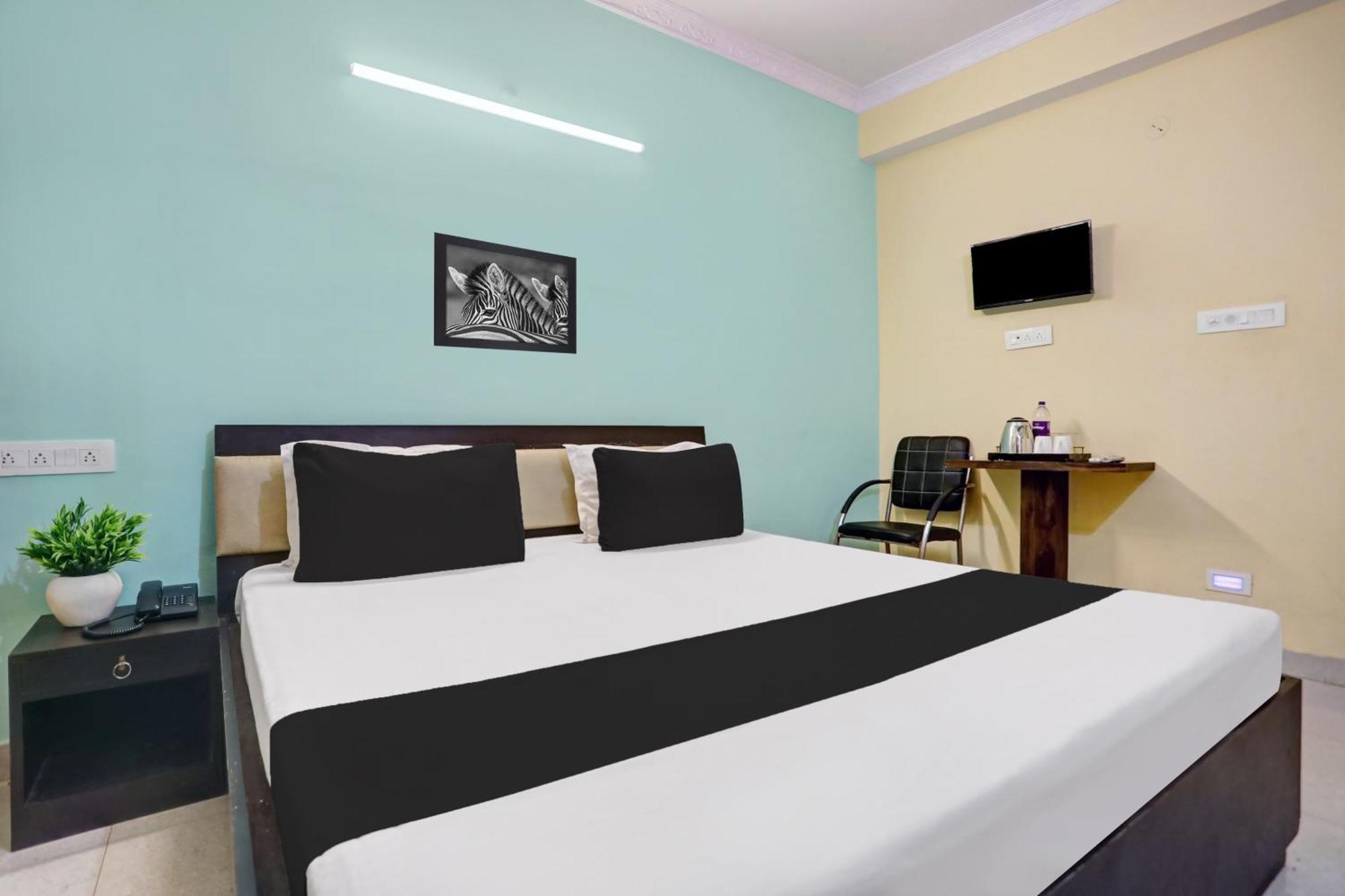 Hotel Super Collection O Danapur Near Railway Station à Patna  Extérieur photo